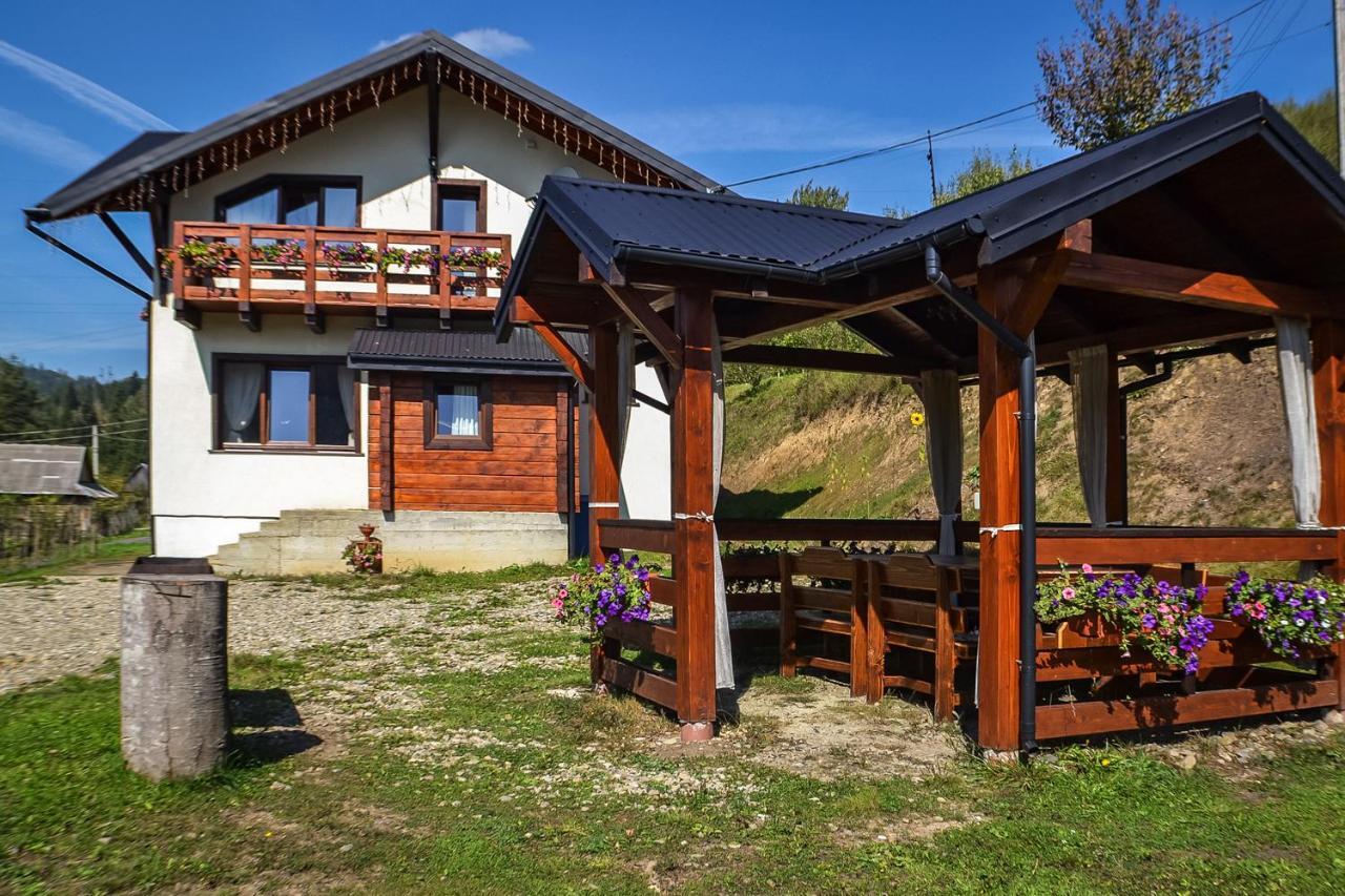 Cottage Chalet-Tiara Slavske Esterno foto